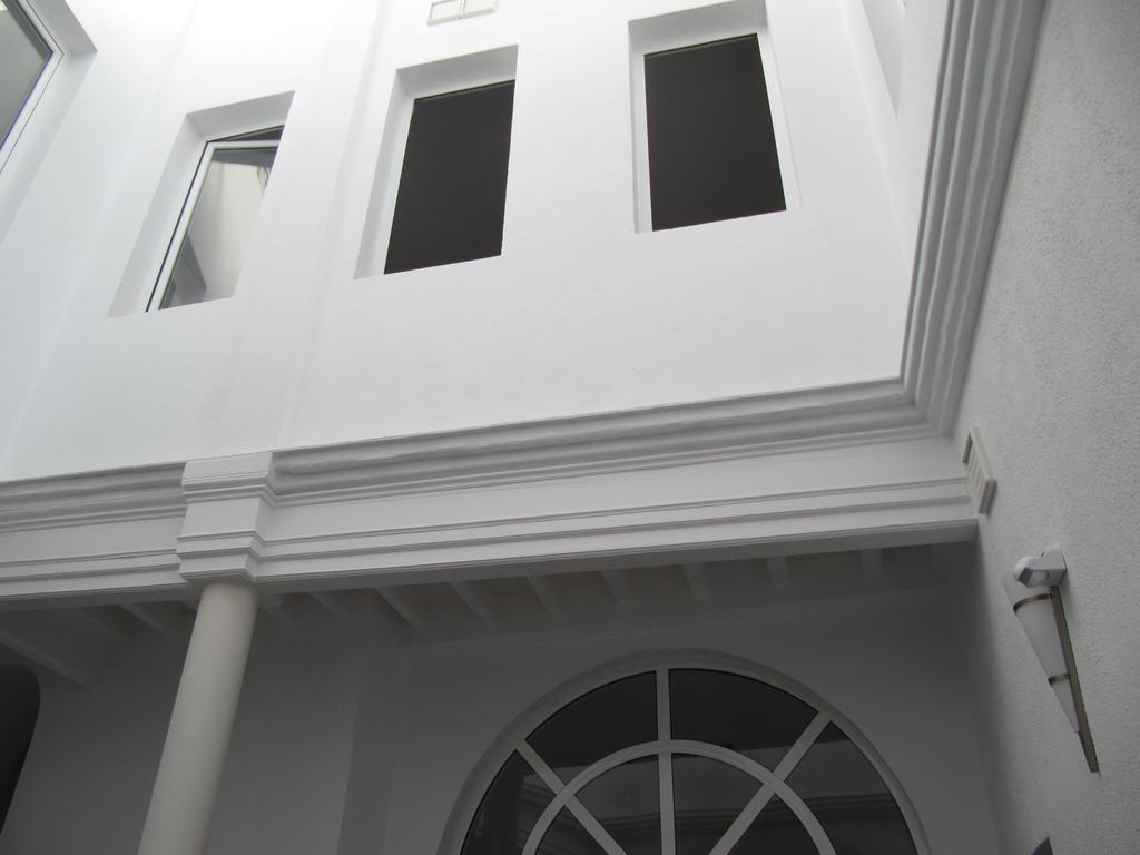 Life Apartments Guadalete เฮเรซ เด ลาฟรอนเตรา ภายนอก รูปภาพ