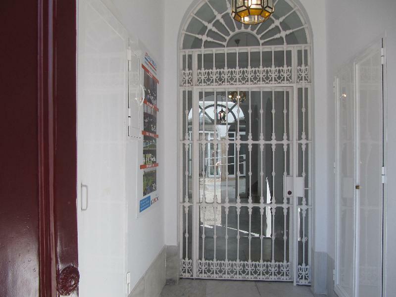 Life Apartments Guadalete เฮเรซ เด ลาฟรอนเตรา ภายนอก รูปภาพ