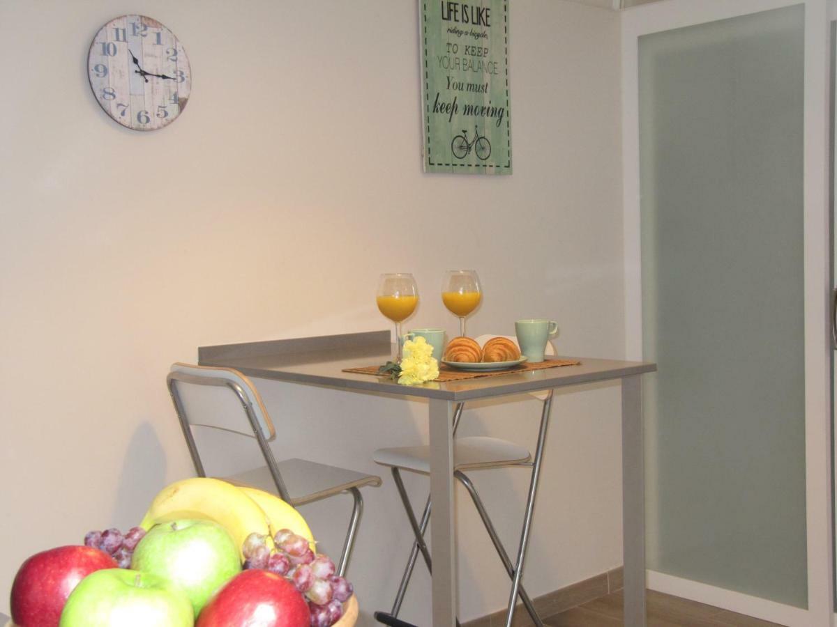 Life Apartments Guadalete เฮเรซ เด ลาฟรอนเตรา ภายนอก รูปภาพ