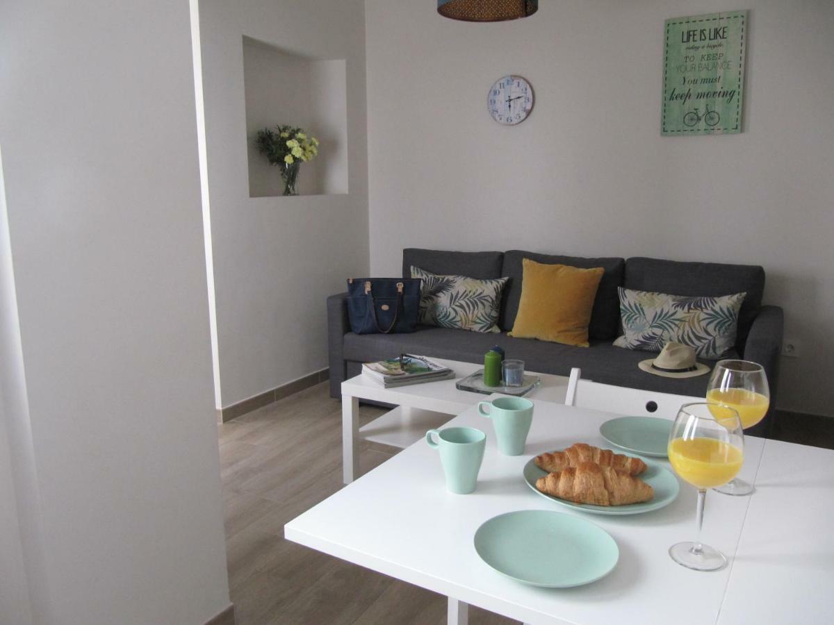 Life Apartments Guadalete เฮเรซ เด ลาฟรอนเตรา ภายนอก รูปภาพ