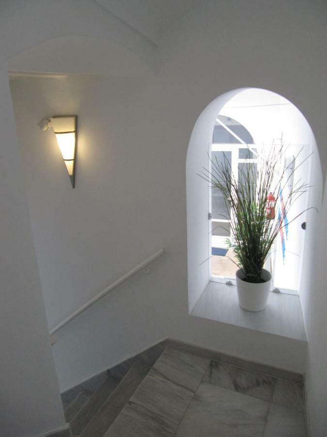 Life Apartments Guadalete เฮเรซ เด ลาฟรอนเตรา ภายนอก รูปภาพ