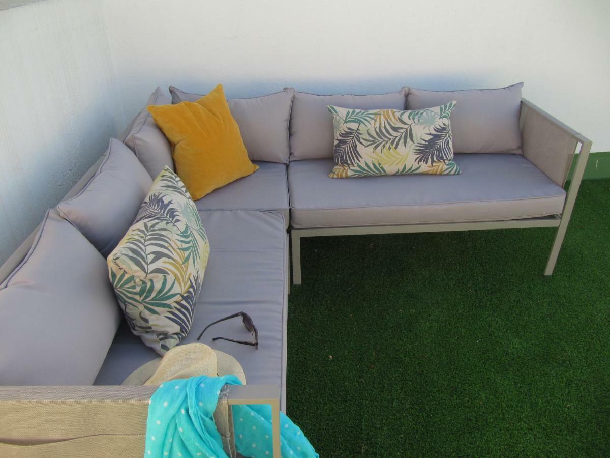 Life Apartments Guadalete เฮเรซ เด ลาฟรอนเตรา ภายนอก รูปภาพ