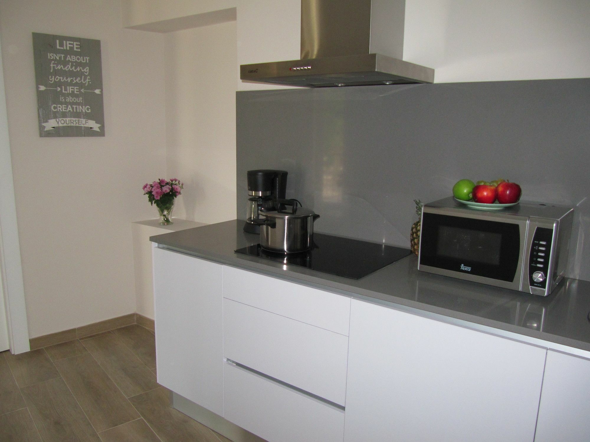 Life Apartments Guadalete เฮเรซ เด ลาฟรอนเตรา ภายนอก รูปภาพ