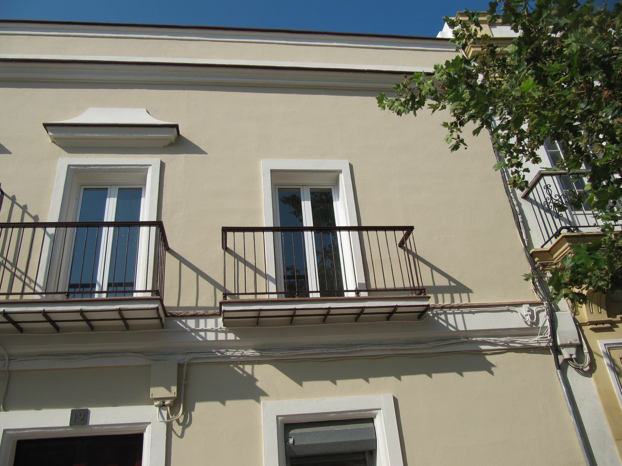 Life Apartments Guadalete เฮเรซ เด ลาฟรอนเตรา ภายนอก รูปภาพ