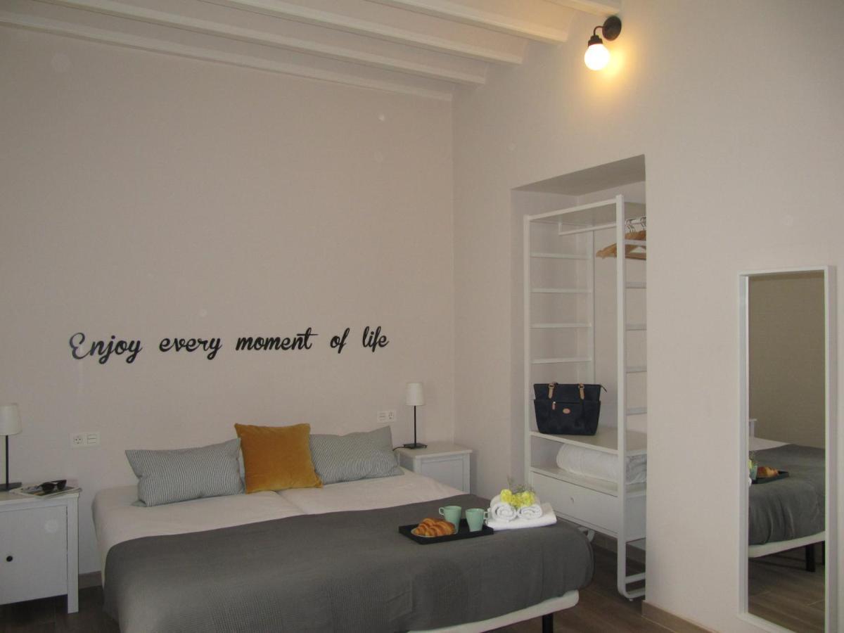 Life Apartments Guadalete เฮเรซ เด ลาฟรอนเตรา ภายนอก รูปภาพ